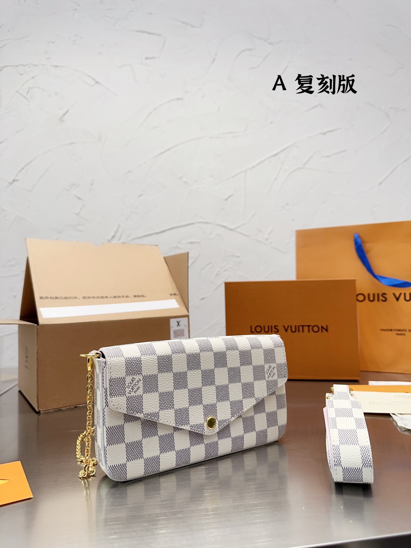 LV POCHETTE FÉLICIE bag 131914