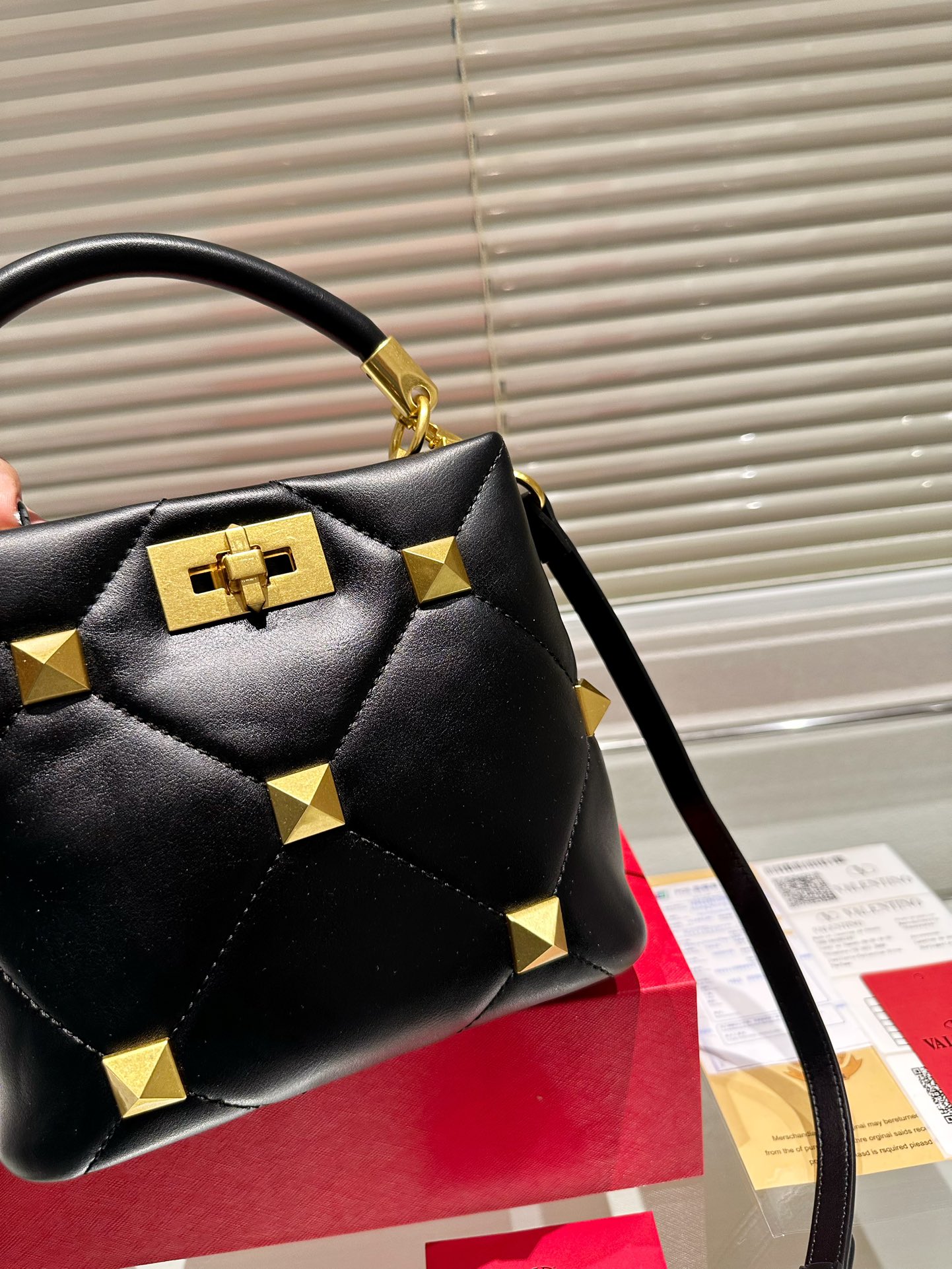 Valentino new bag 132226