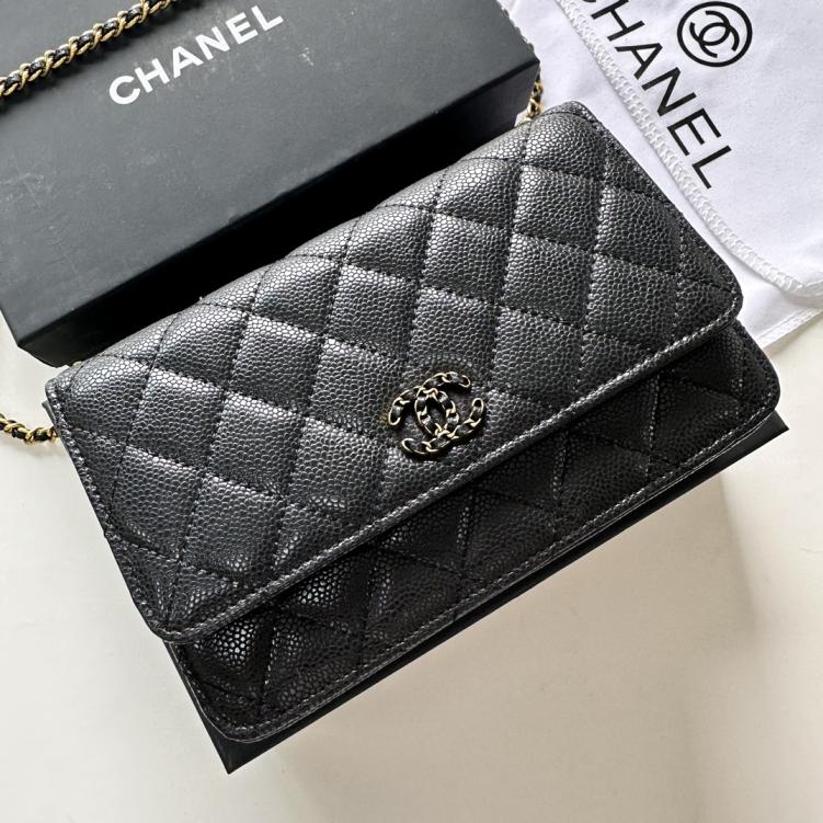 Chanel New cf Woc 132983