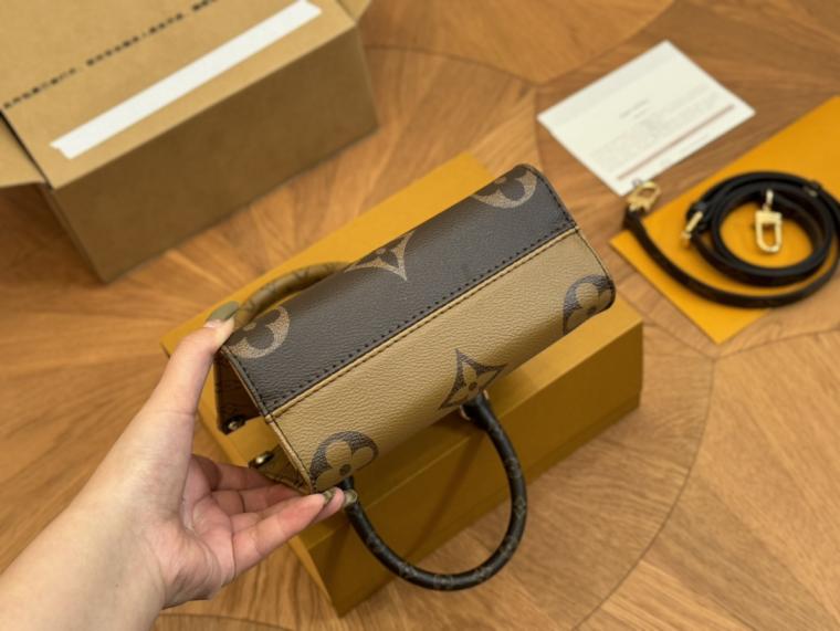 LV MINI Onthego handbag