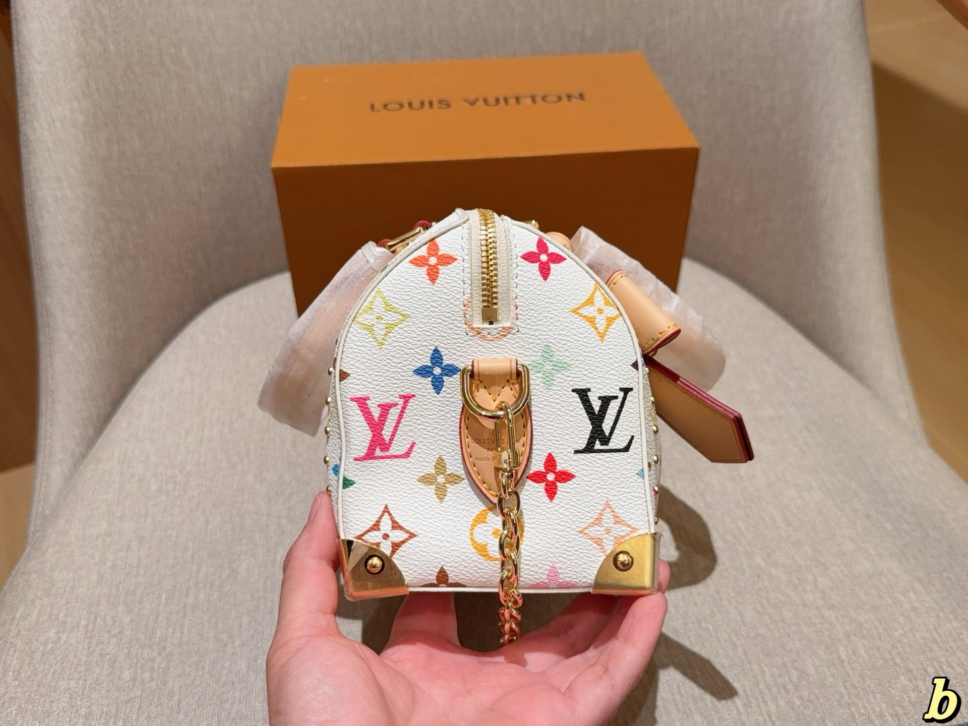 LV speedy trunk 20 handbag 135877