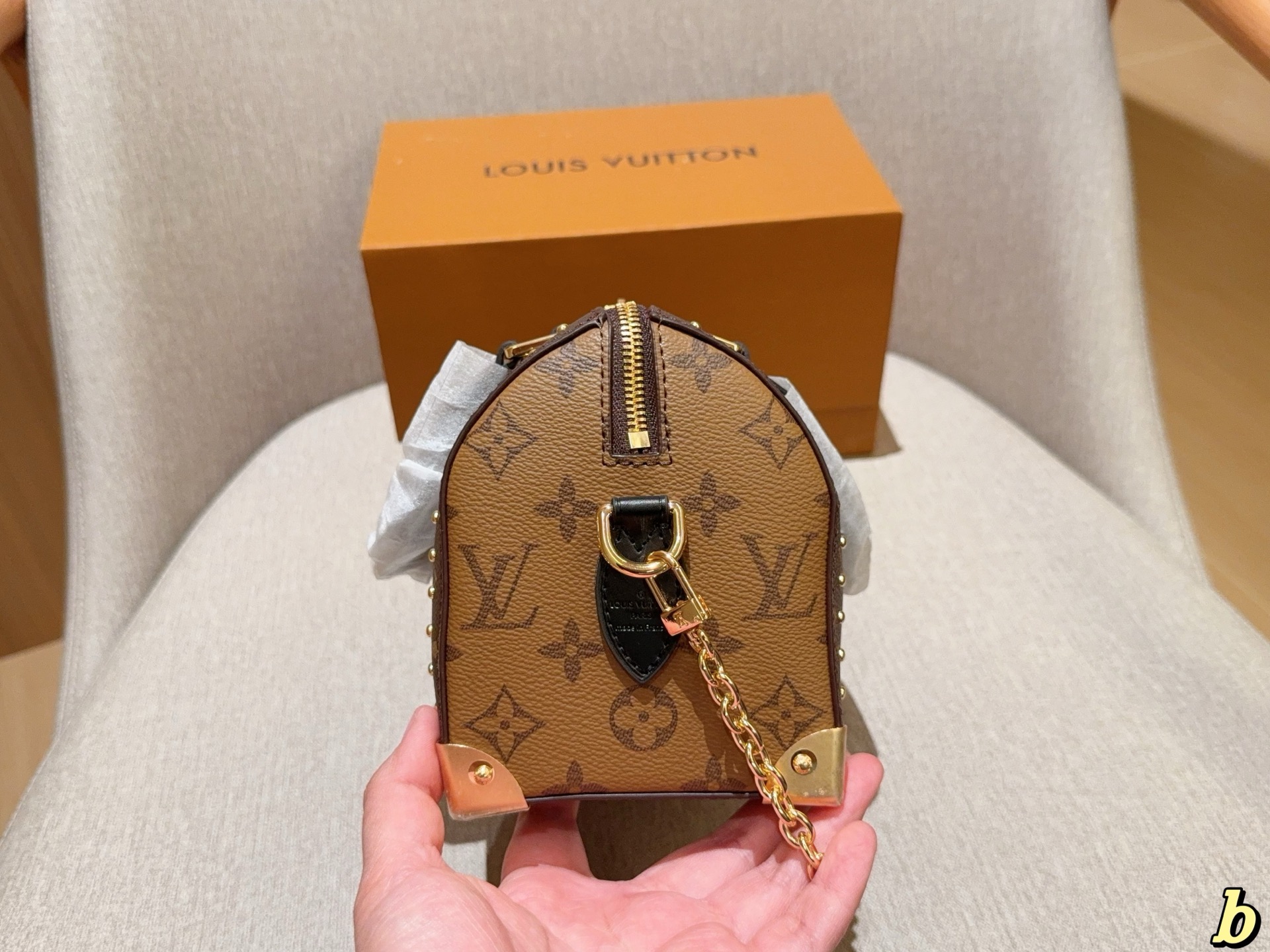LV speedy trunk 20 handbag 135876