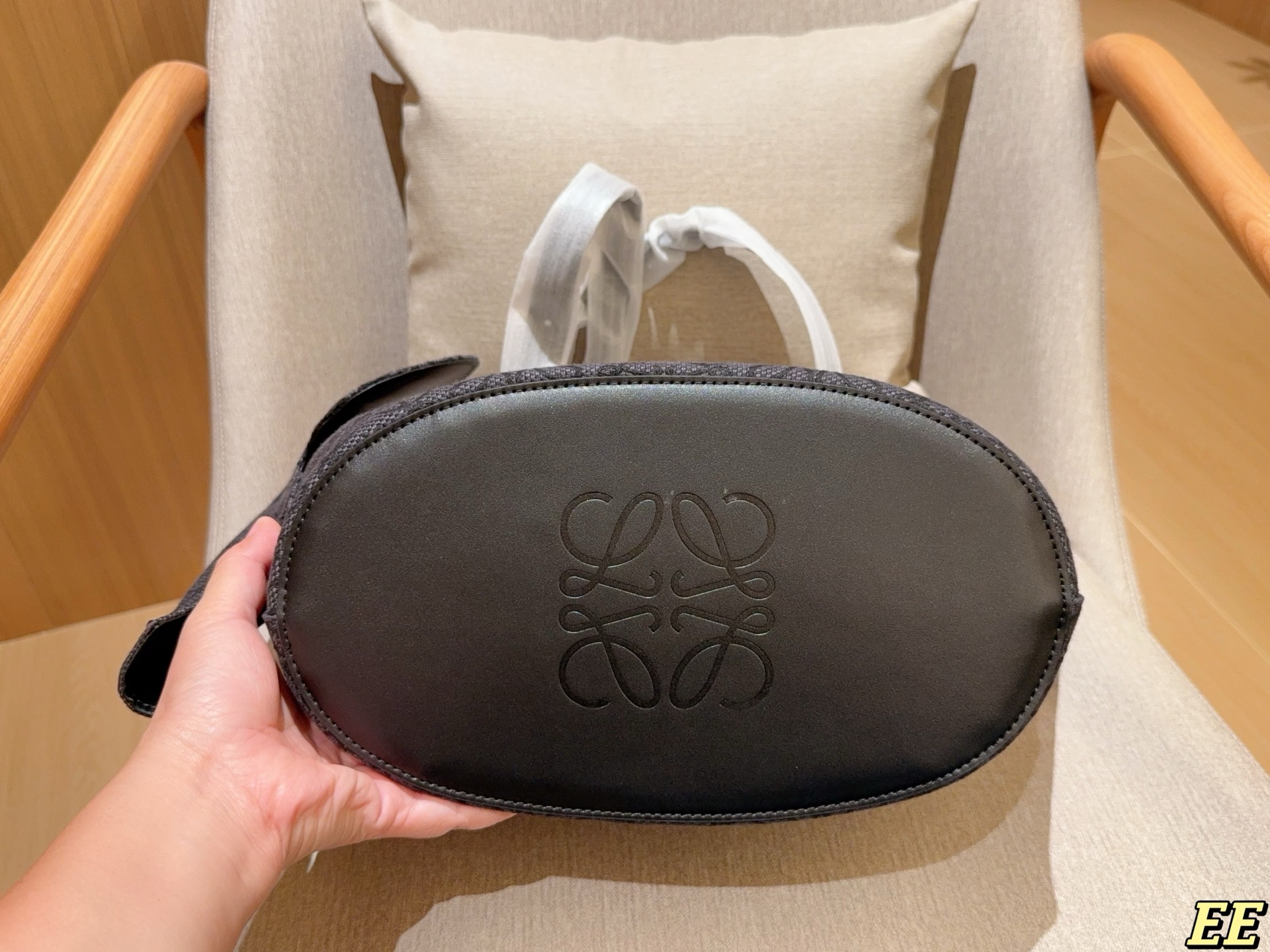 Loewe Elephant tote handbag 135872