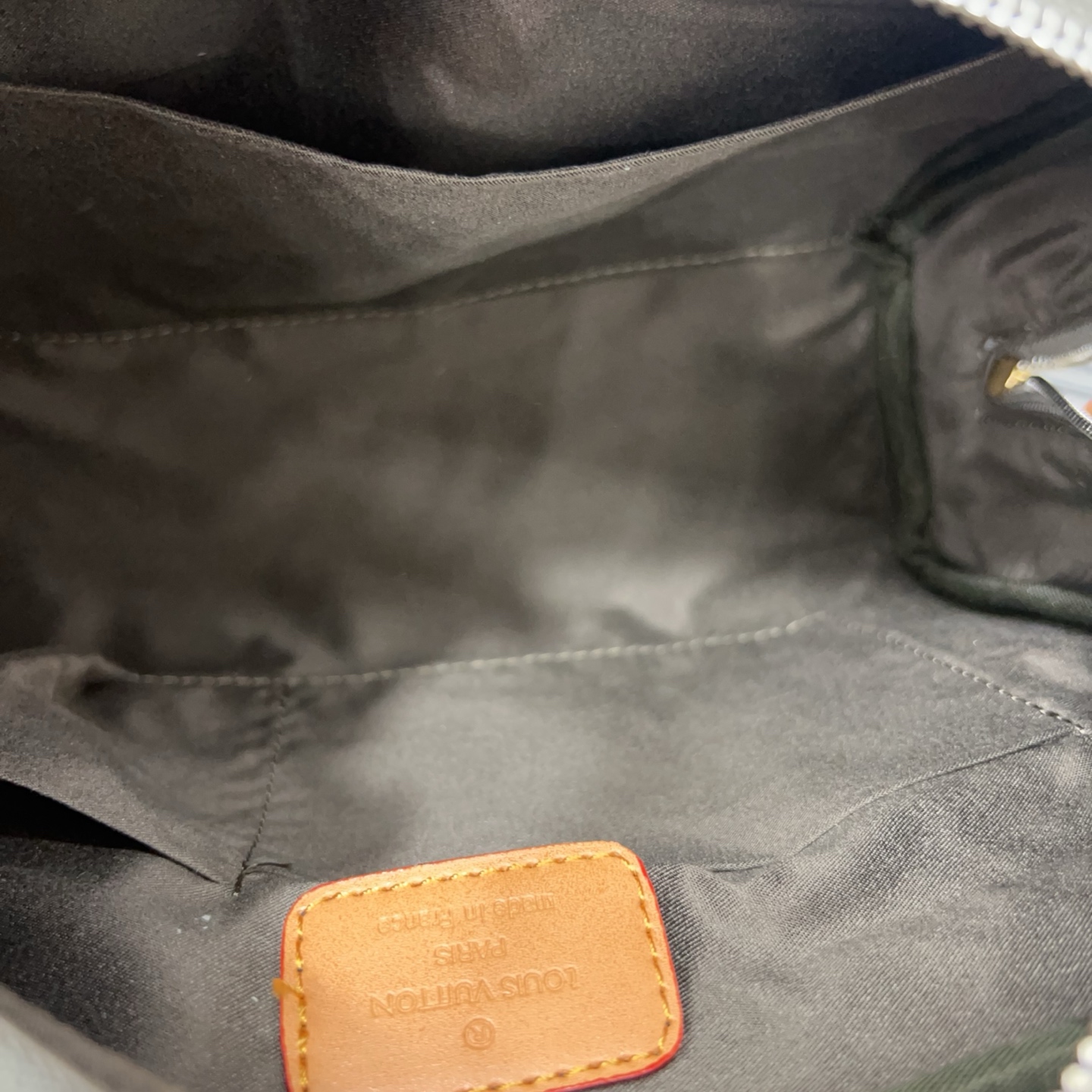 LV Louis vuitton pop-up MENS bag 135912