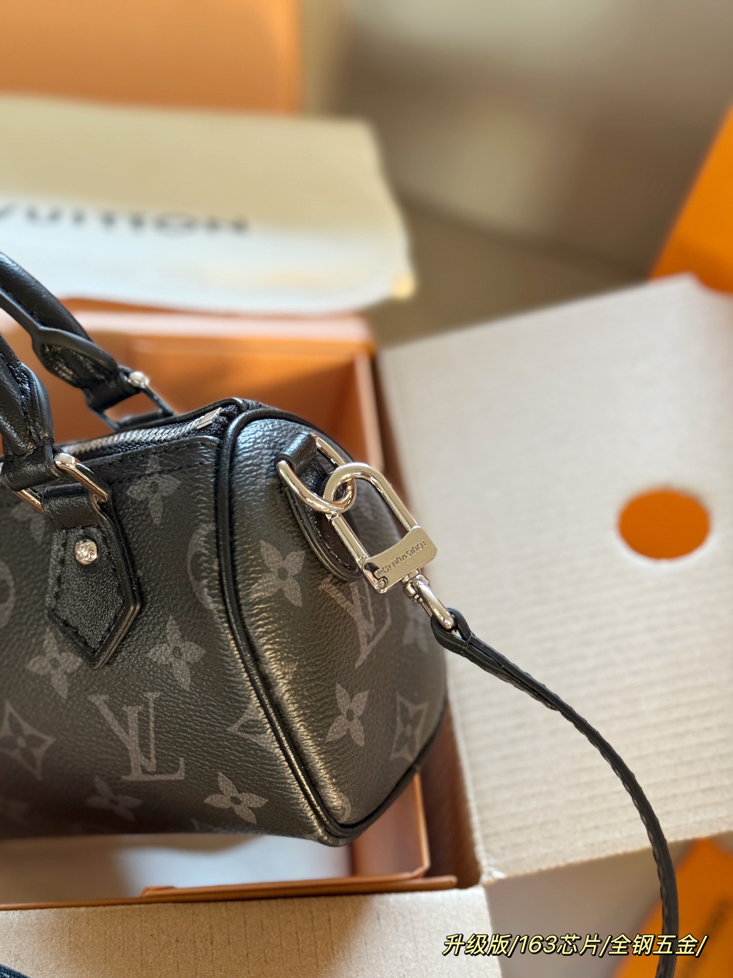 LV Speedy Nano bag 139090