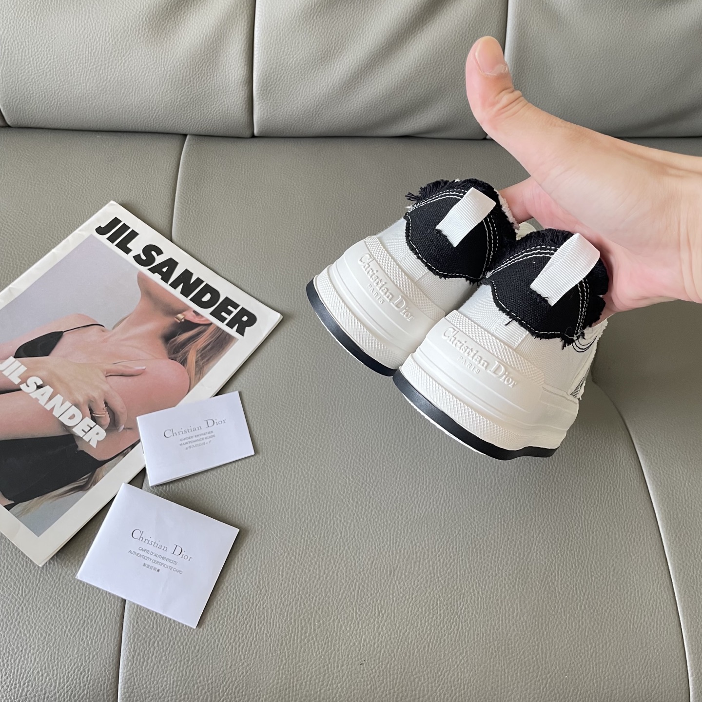 DIOR  2025 OOTD Canvas shoes 135931