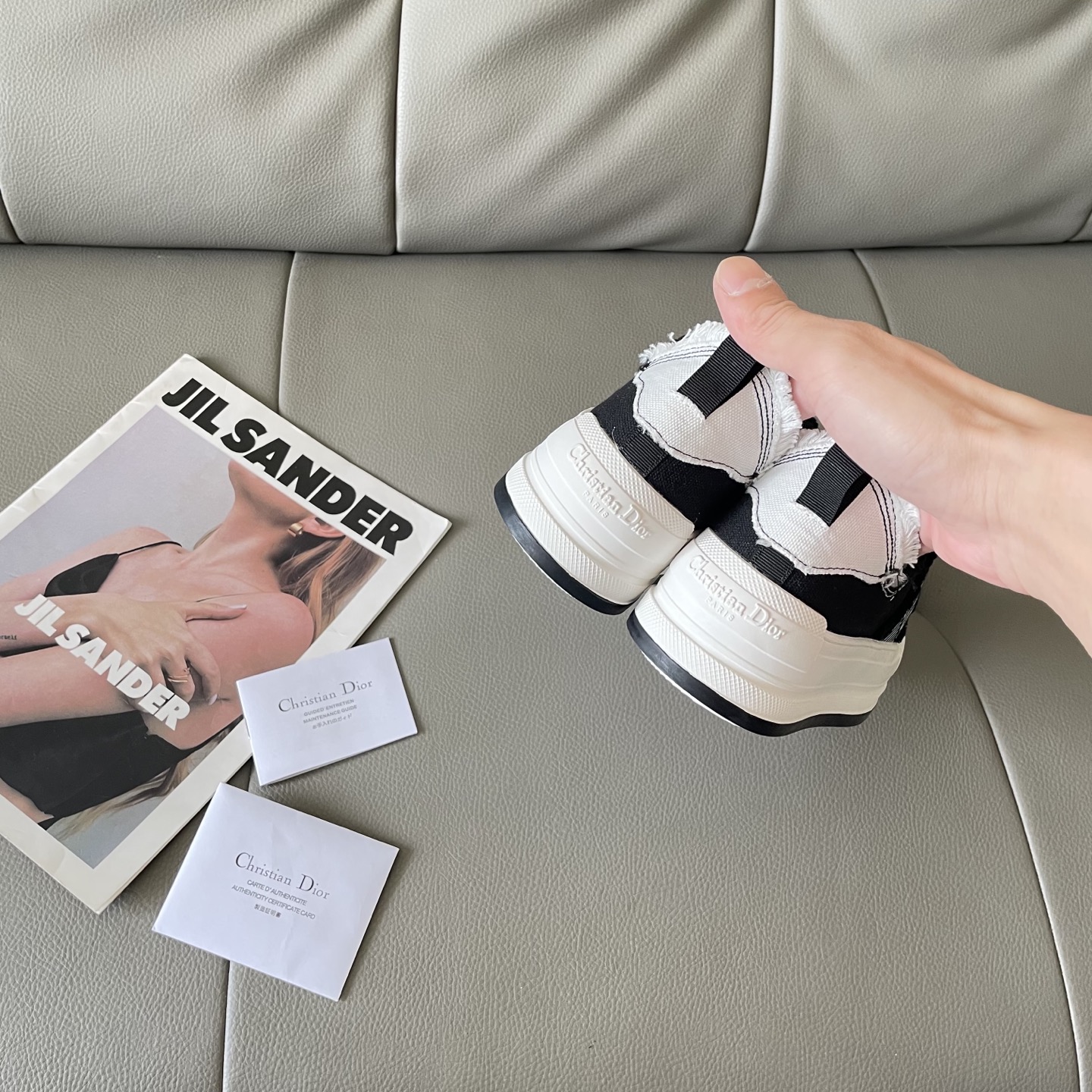 DIOR  2025 OOTD Canvas shoes 135930