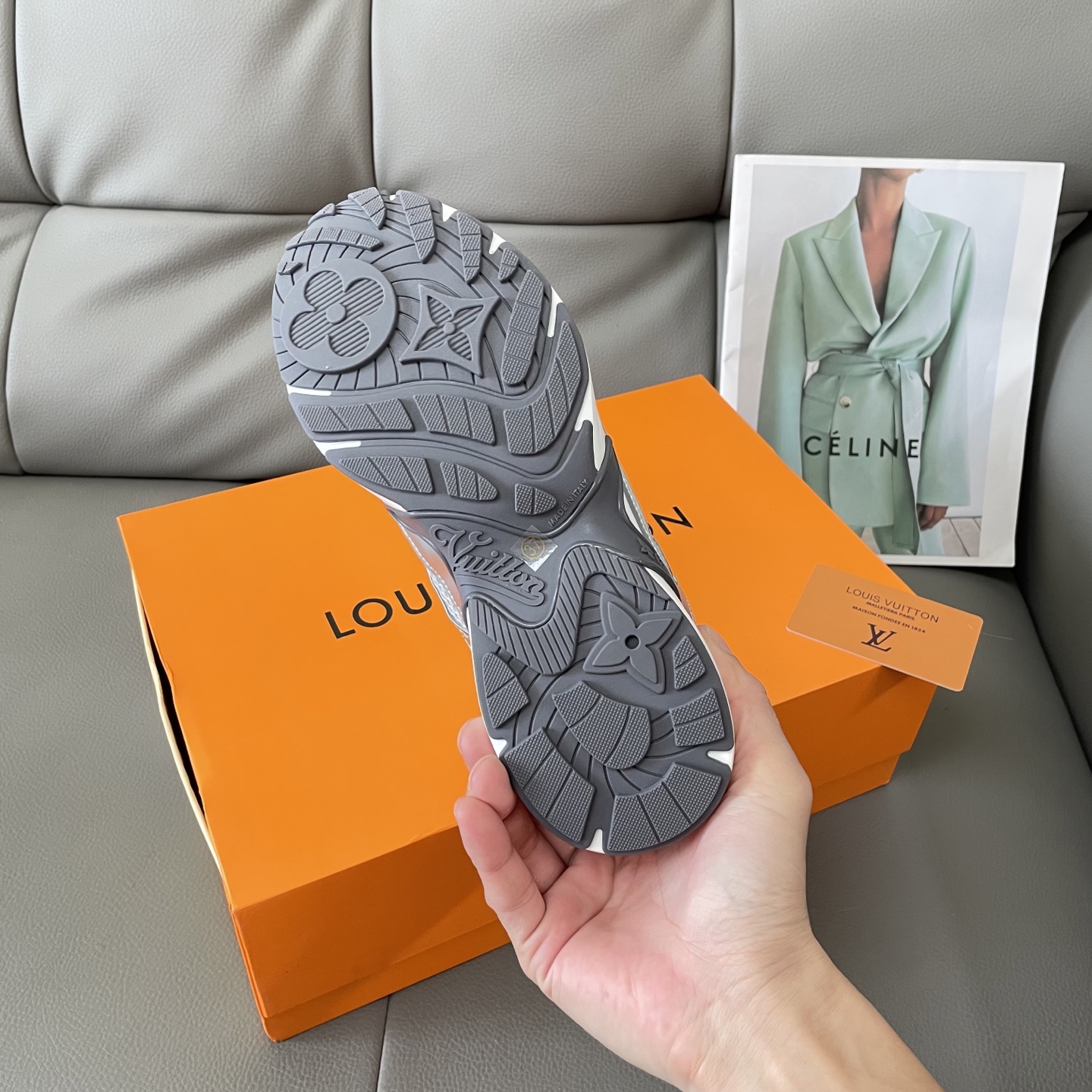 LV  Louis Vuitton  25S Olympia Trainer sneakers 139004