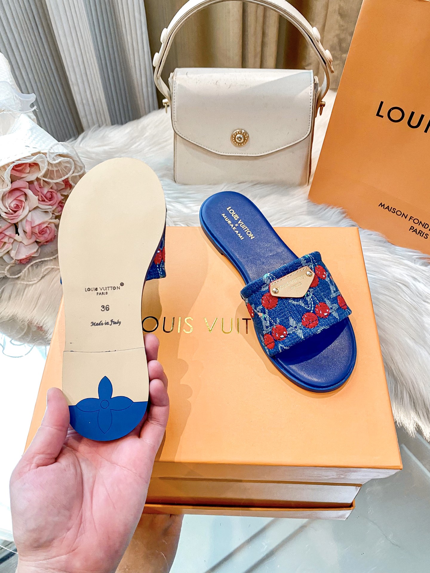 LV women slippers 138998