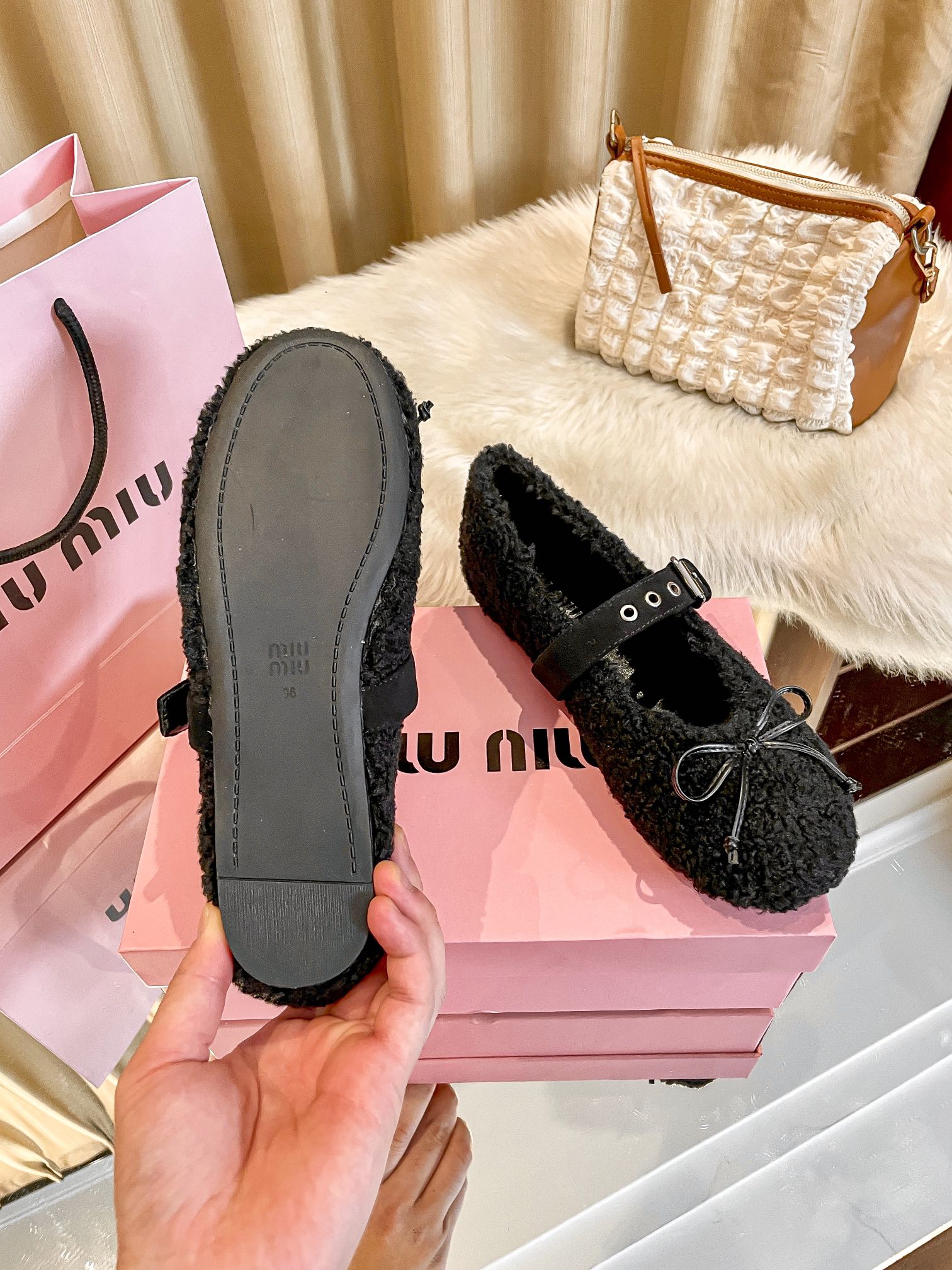 Miumiu  flat shoes 139062