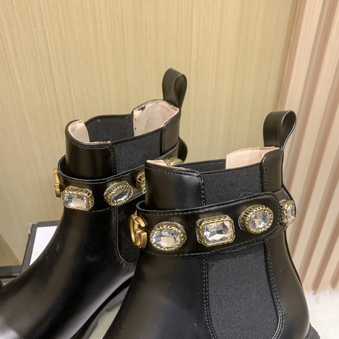 Gucci Crystal leather boots 139057