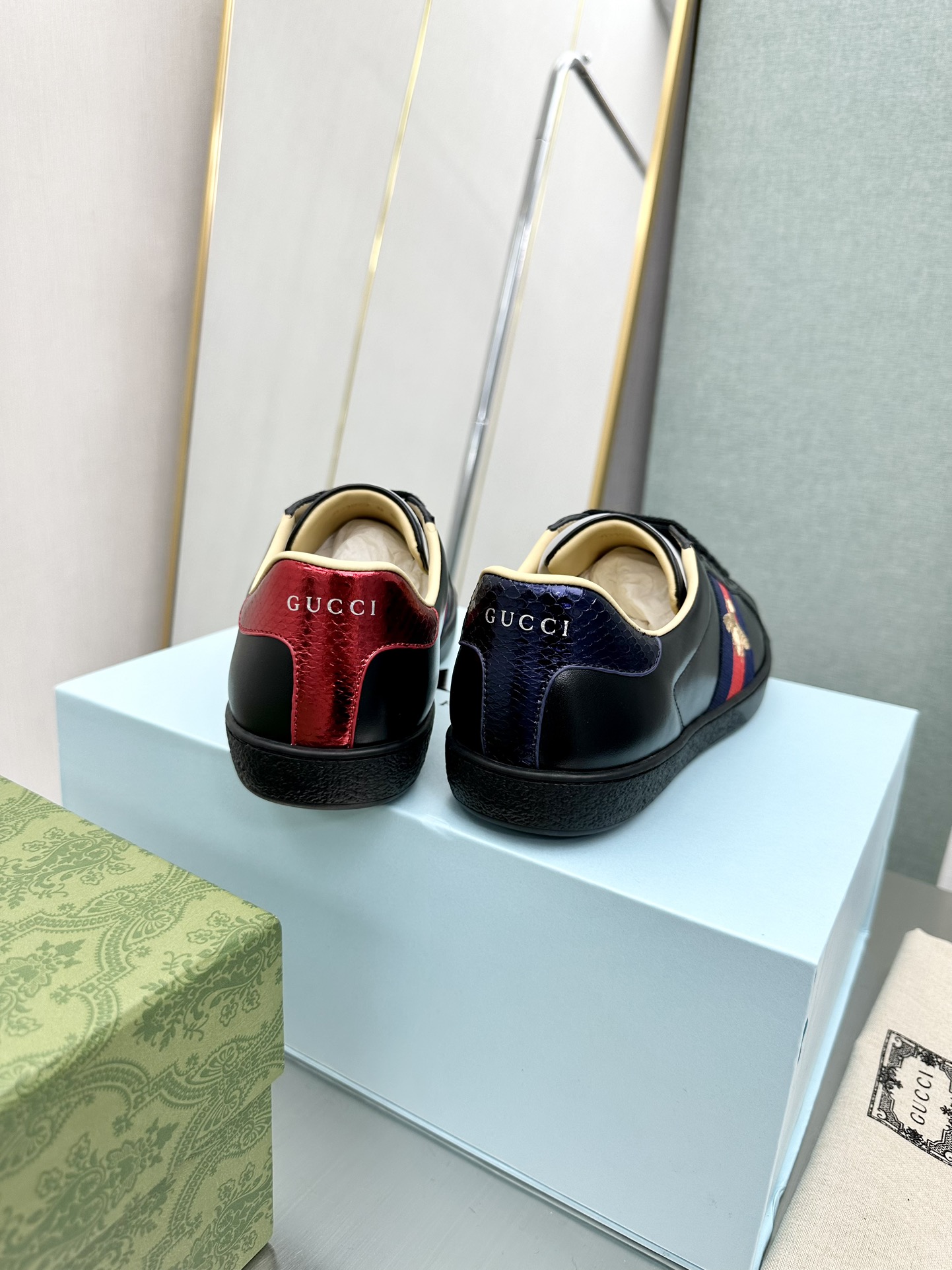 Gucci MAC80  unisex sneakers 139081