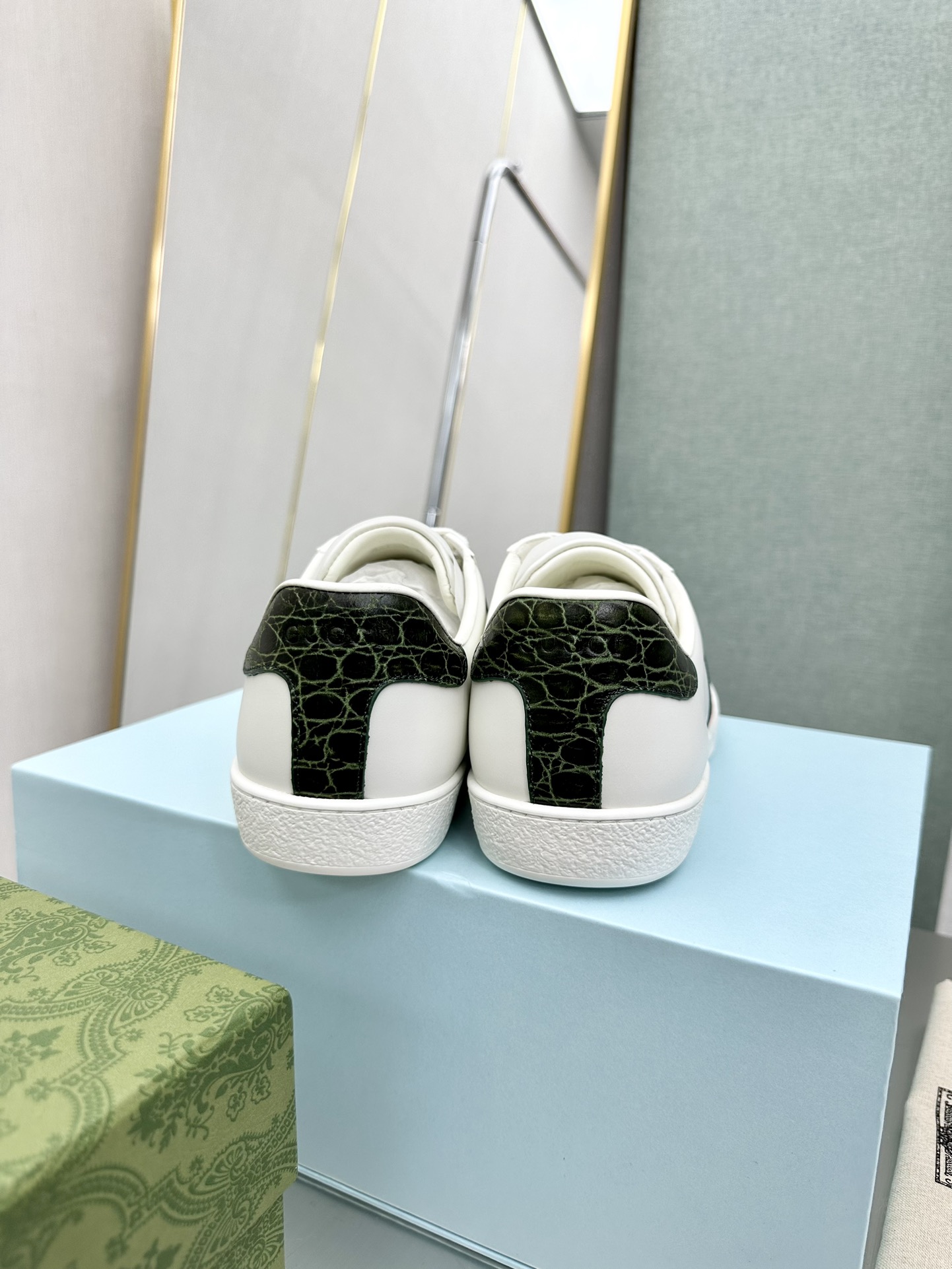 Gucci MAC80  unisex sneakers 139079